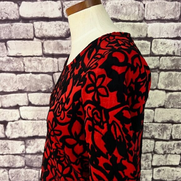 Chico's Weekends Red & Black 3/4 Sleeve Rounded Bottom Size S - Picture 5 of 9